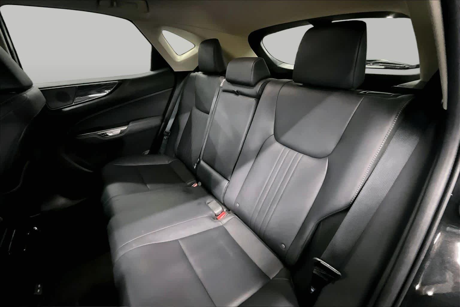 2026 Lexus NX Hybrid 350h - Photo 20