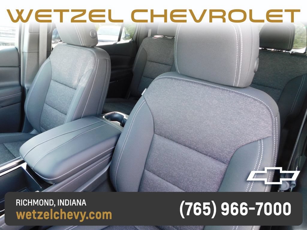 2027 Chevrolet Traverse LT - Photo 15