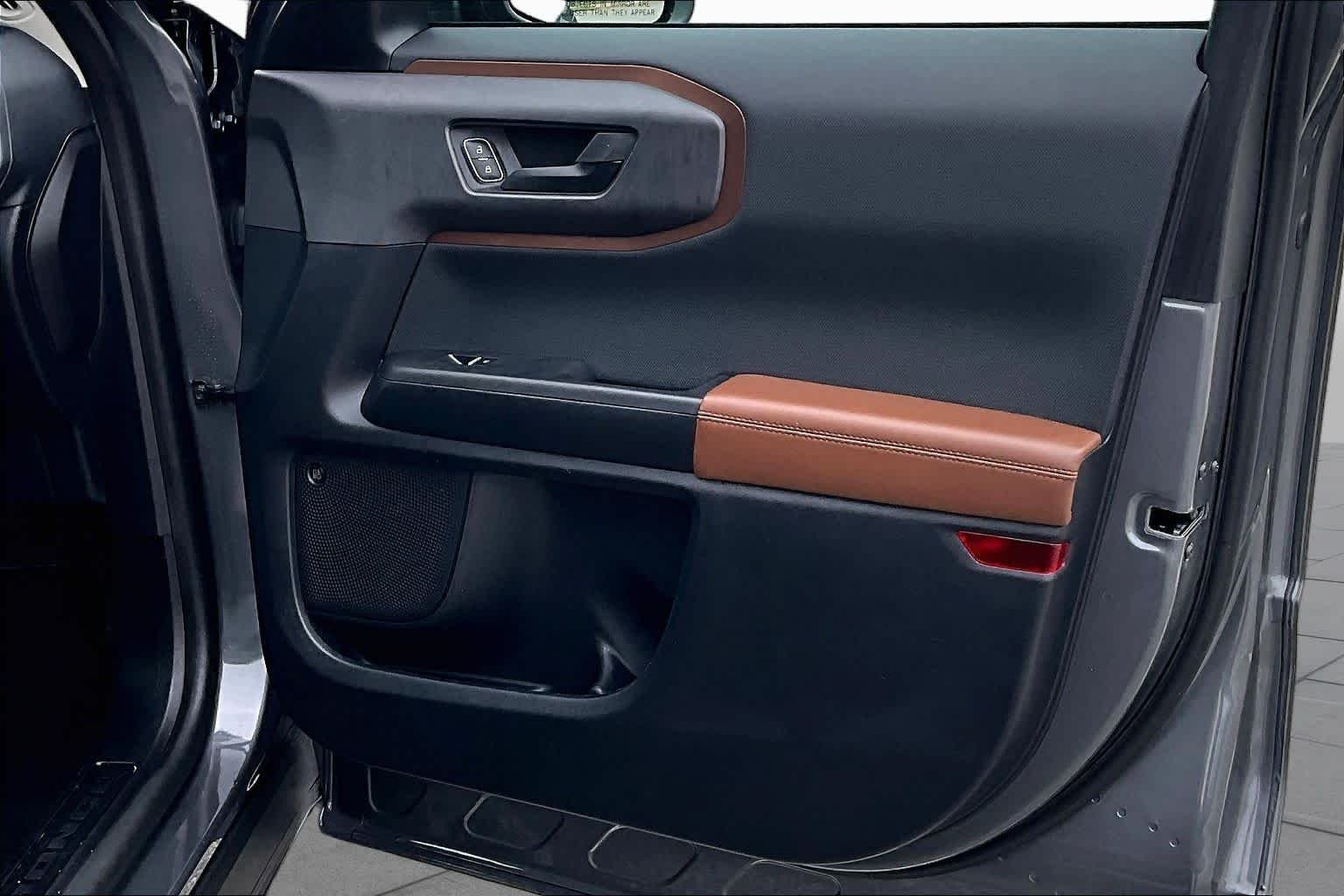 Used 2022 Carbonized Gray Ford Badlands image 23