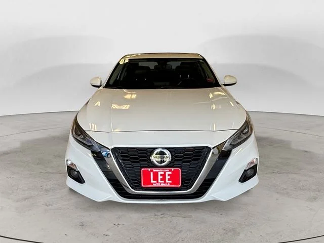 Used 2020 Pearl White Tricoat Nissan 2.5 SL image 8