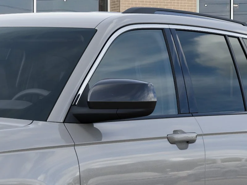 New 2026 Silver Zynith Exterior Paint Jeep Laredo X image 14