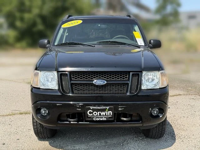 Used 2005 Black Clearcoat Ford Adrenalin image 6