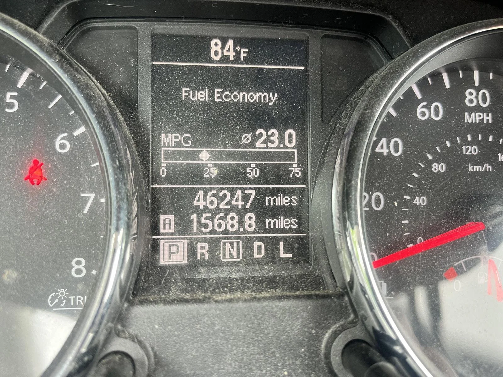 Used 2012 Brilliant Silver Nissan S image 16