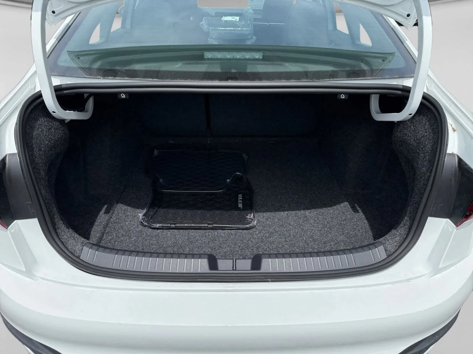 New 2026 Pure White Volkswagen S image 23