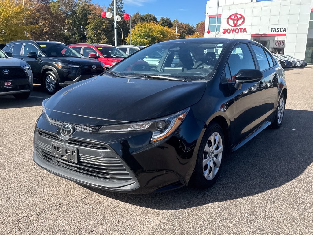 Used 2025 Black Toyota LE image 3