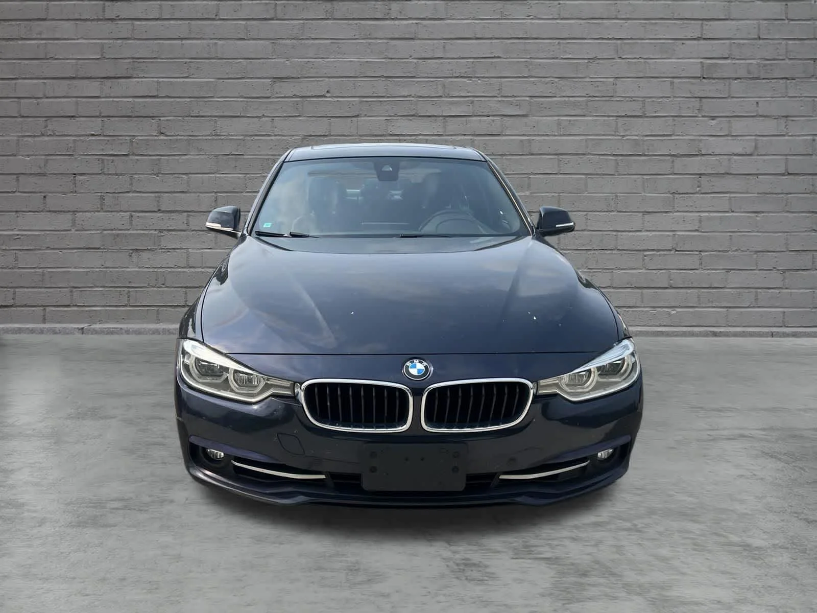 Used 2017 Blue BMW 340i xDrive image 3