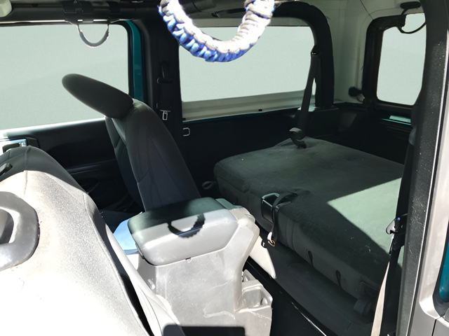Used 2020 Teal Jeep Sport S image 12