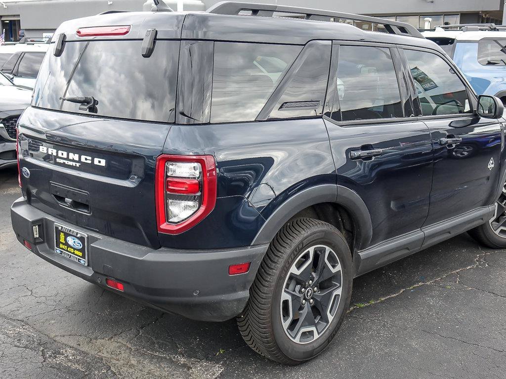 Used 2023 Alto Blue Metallic Tinted Clearcoat Ford Outer Banks image 9