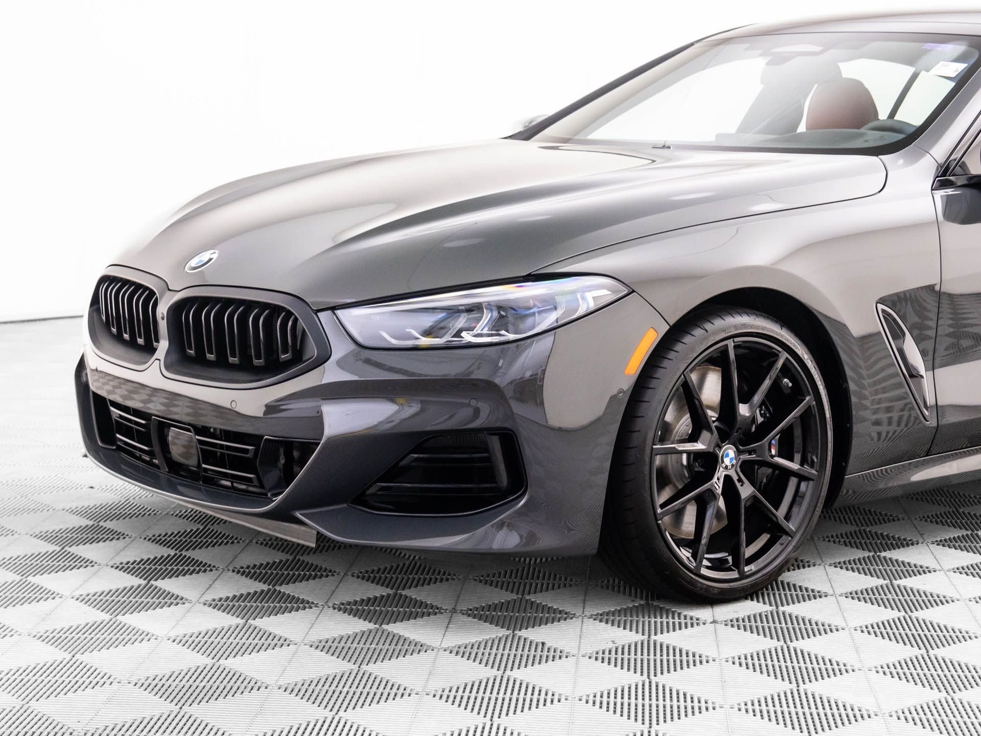 2026 BMW 8 Series 840i - Photo 36
