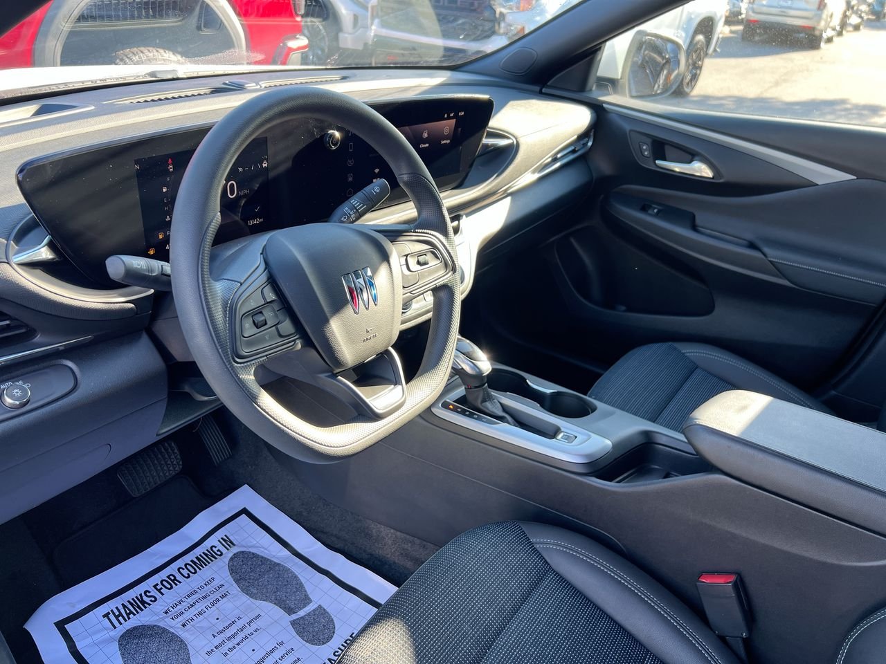 Used 2025 Summit White Buick Preferred image 17