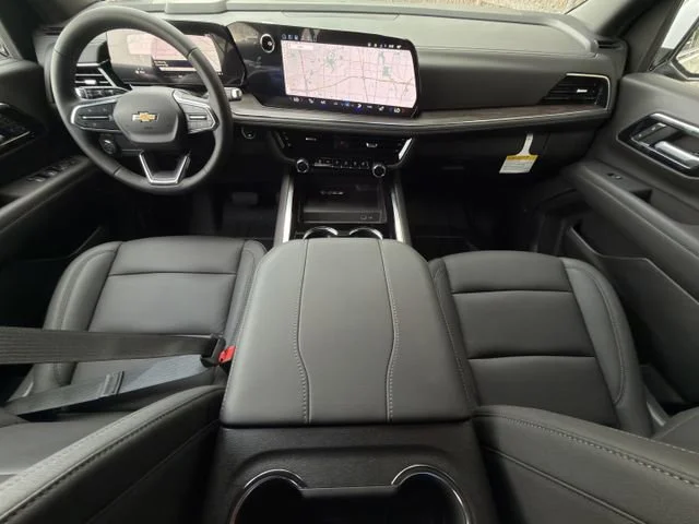 New 2026 Summit White Chevrolet LT image 10