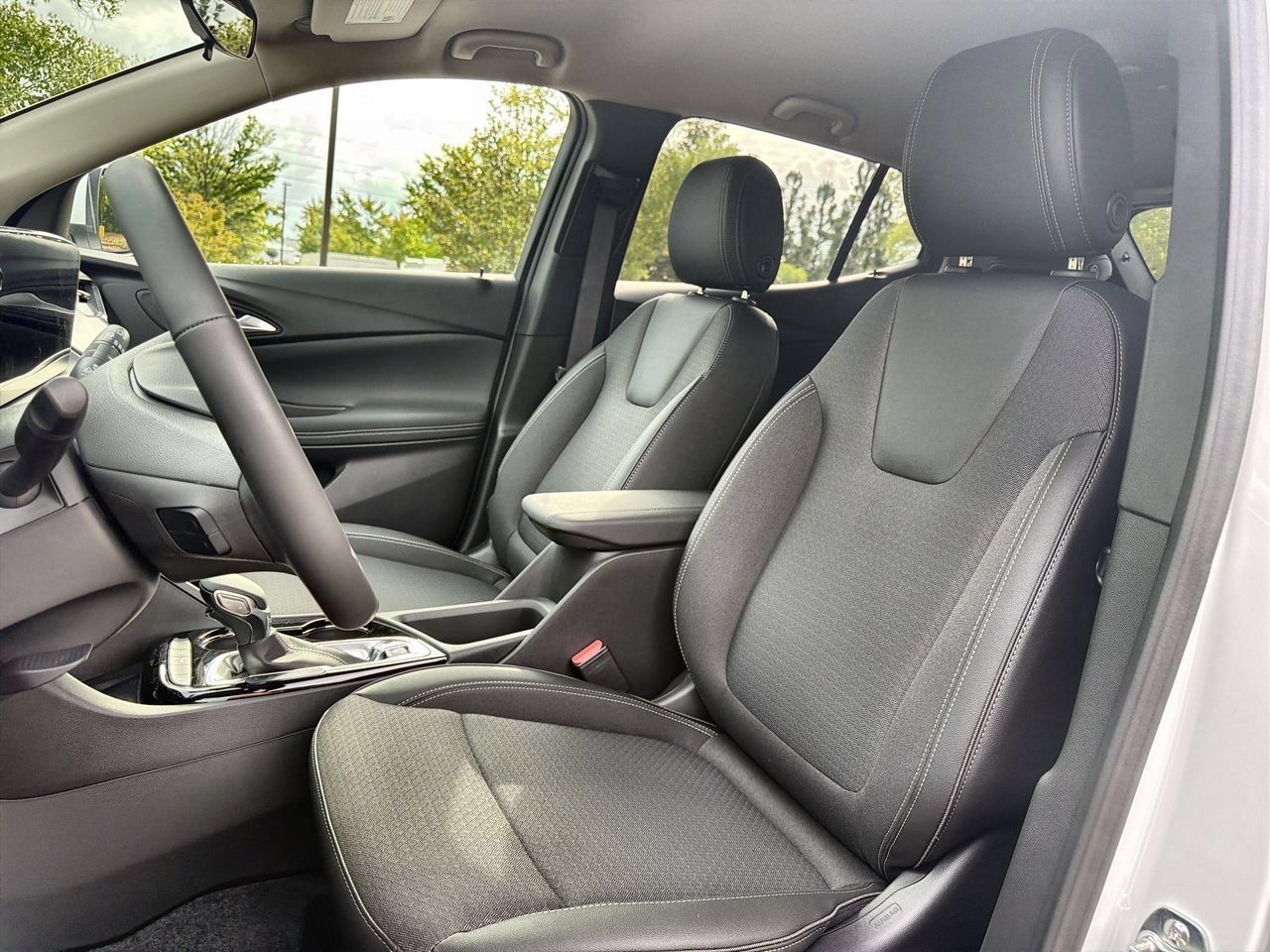 New 2026 Summit White Buick Preferred image 16