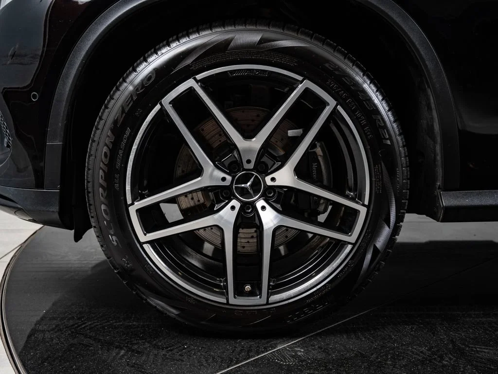 Used 2019 Black Mercedes-Benz GLE 43 AMG® image 13