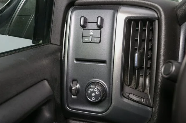 Used 2016 Blue Chevrolet LT image 29