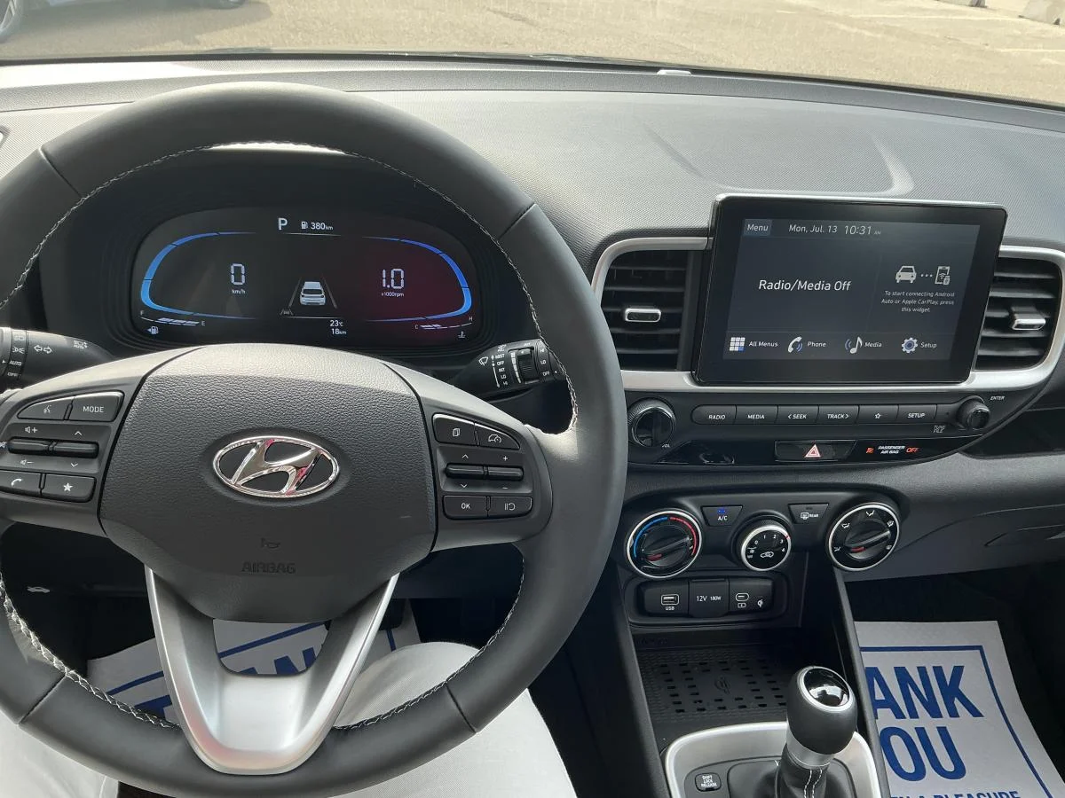 New 2026 Grey Hyundai Preferred image 29