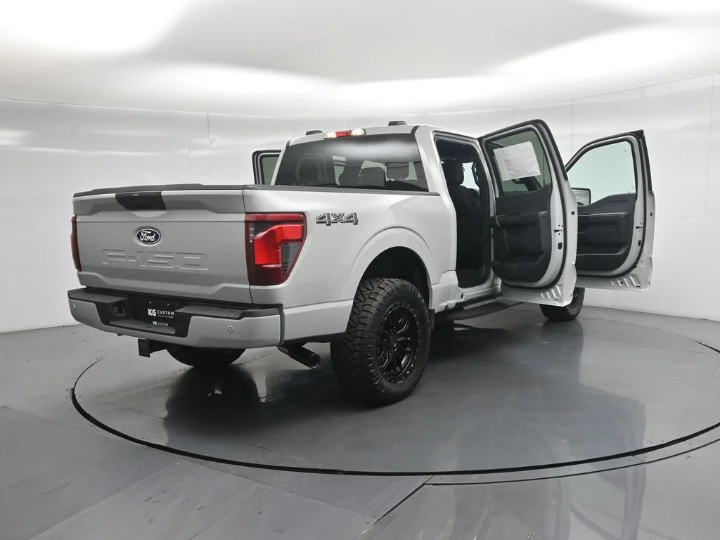 New 2026 Avalanche Ford STX image 4