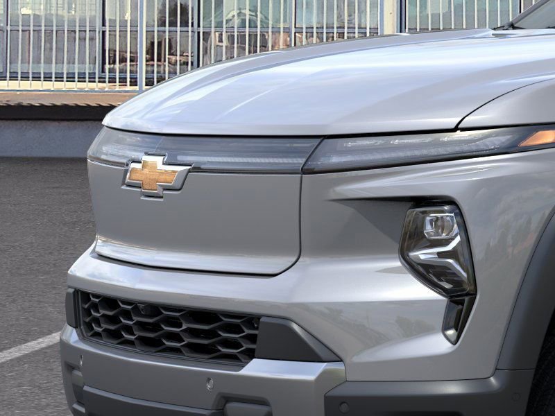 2026 Chevrolet Silverado EV LT - Photo 13