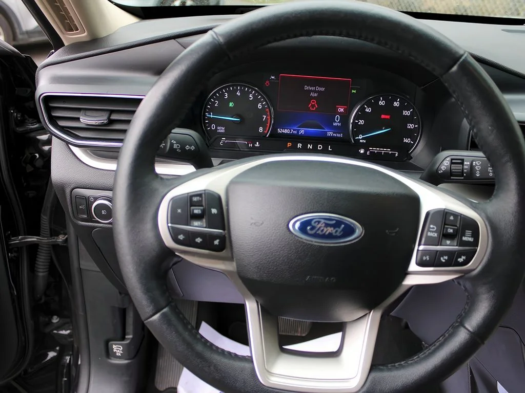 2024 Ford Explorer XLT - Photo 17