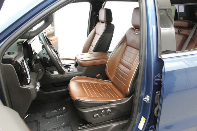 Used 2025 Blue GMC Denali Ultimate image 14