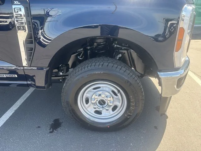 2025 Ford F-250 Super Duty XL - Photo 13