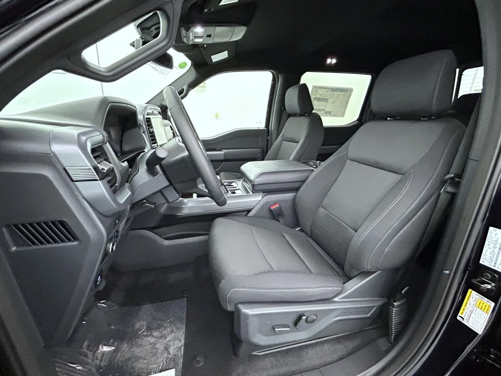 New 2026 Blue Ford XLT image 10