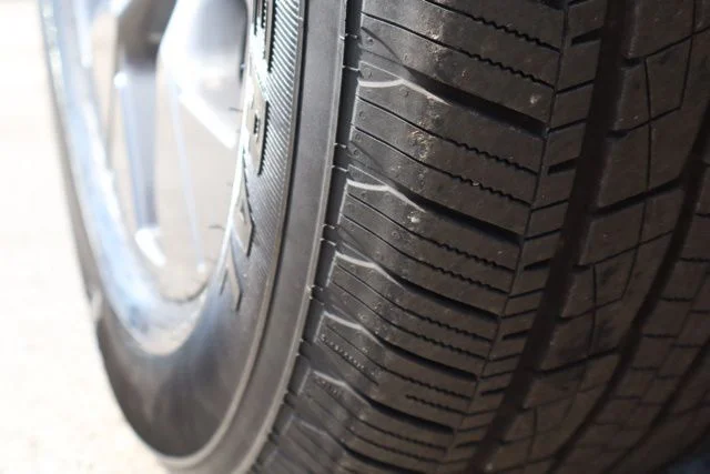 Used 2024 Black Ford Flash image 38