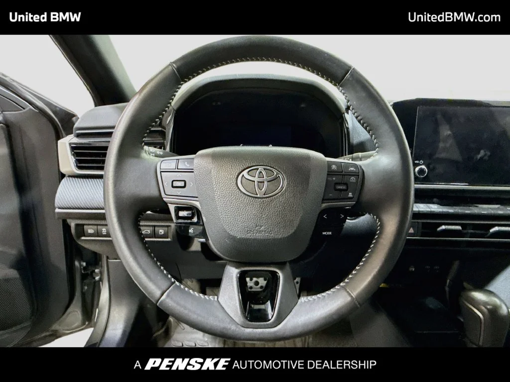 Used 2025 Heavy Metal Toyota SE image 13