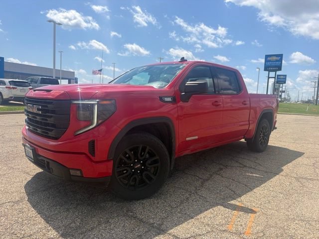 Used 2022 CARDINAL RED GMC Elevation image 5