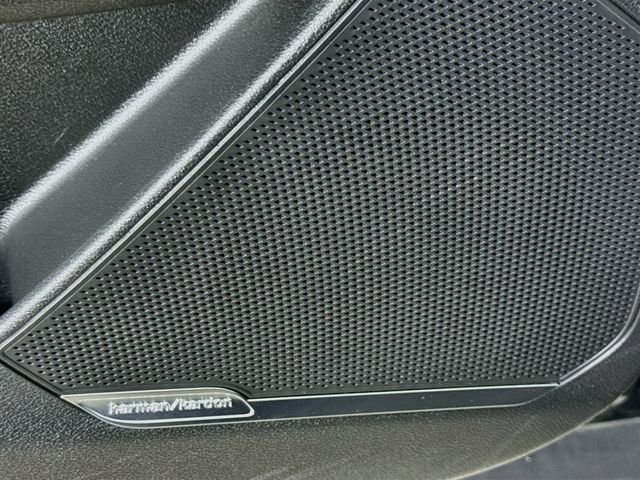 Used 2025 Black Kia SX-Prestige image 20