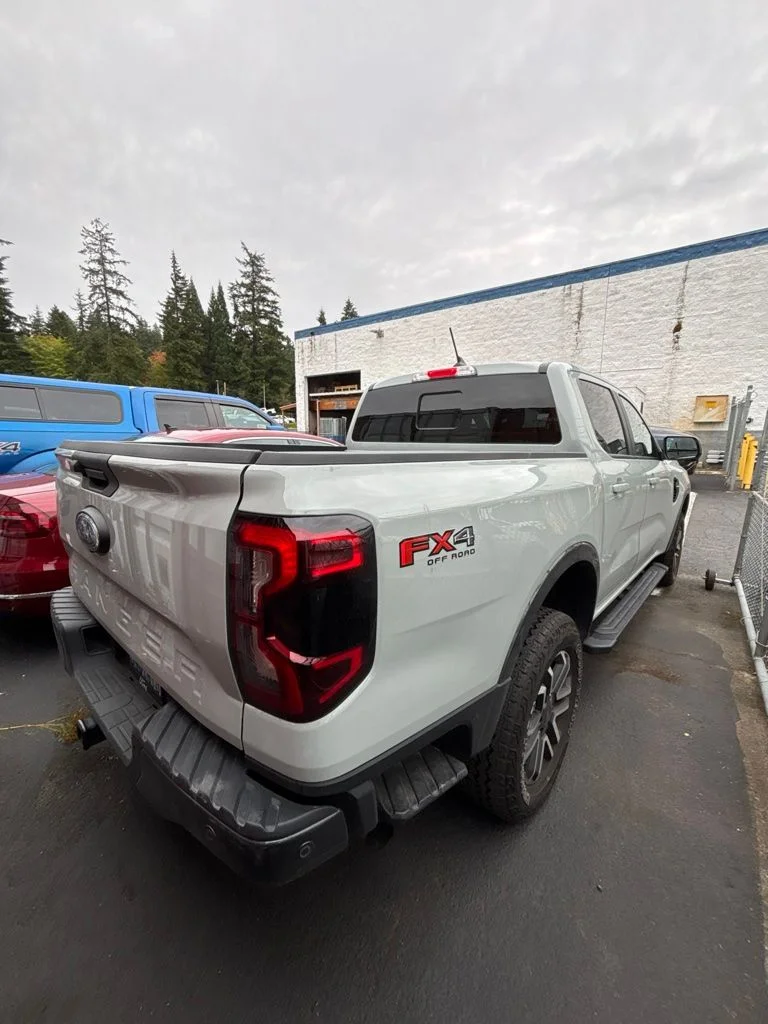 Used 2024 Gray Ford Lariat image 4