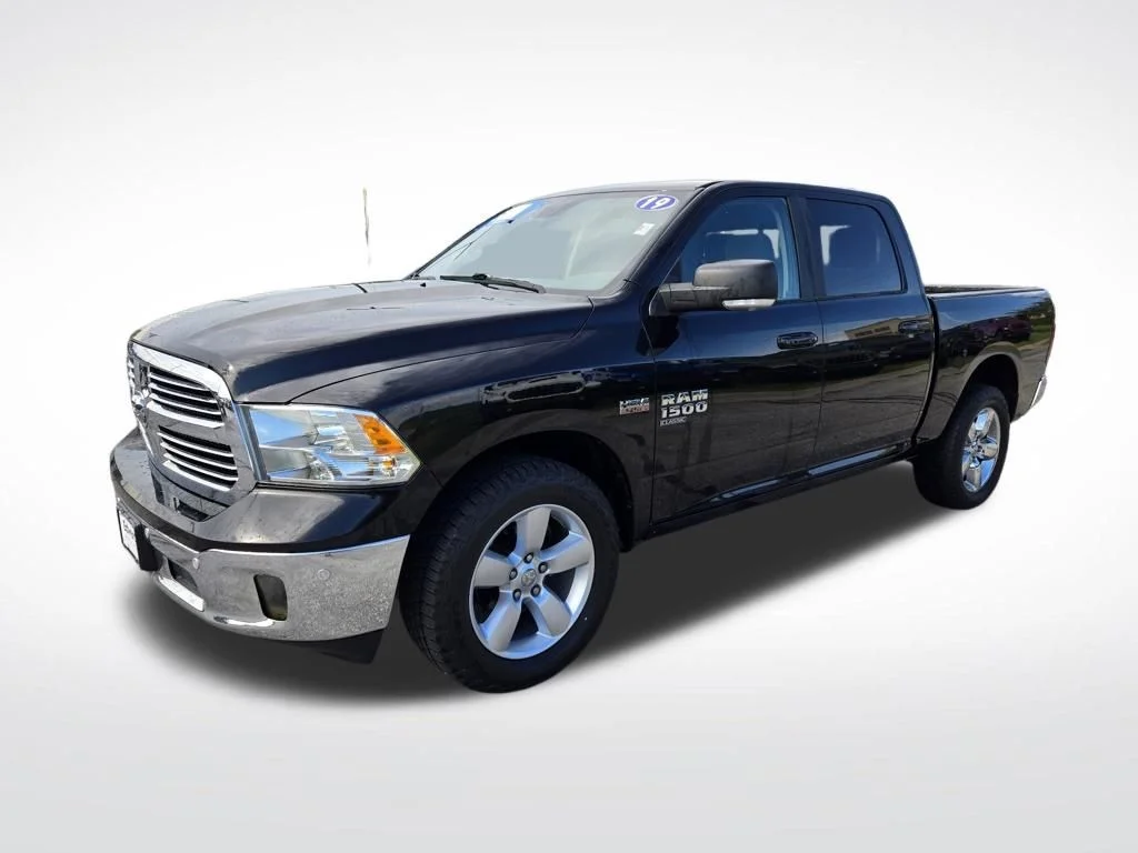 Used 2019 Black Ram Big Horn image 10