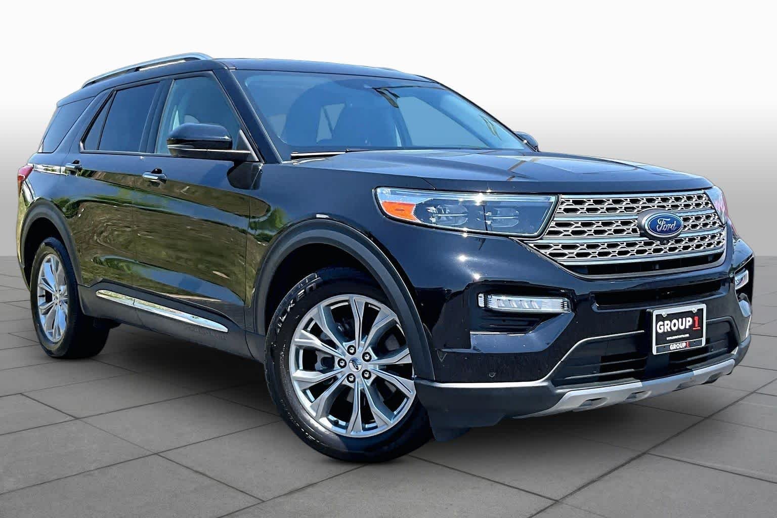 Used 2023 Agate Black Metallic Ford Limited image 3