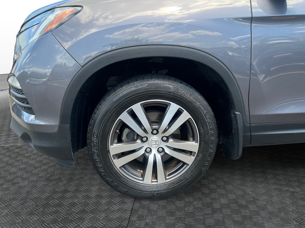 Used 2017 Modern Steel Metallic Honda EX-L image 14
