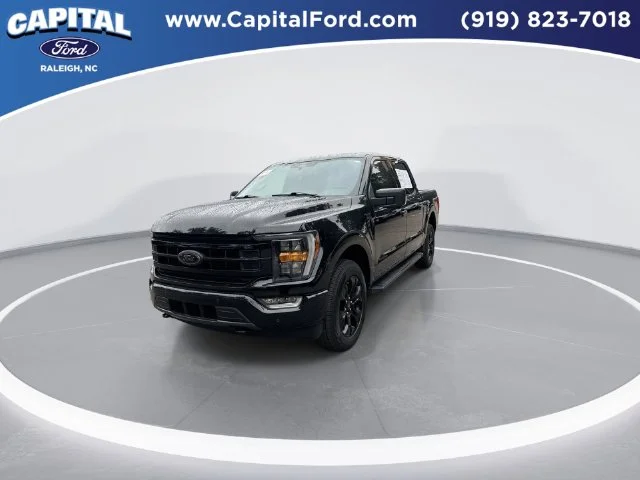 Used 2023 Black Ford XLT image 4