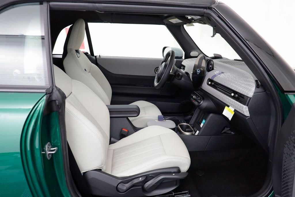 2026 MINI Convertible S - Photo 18