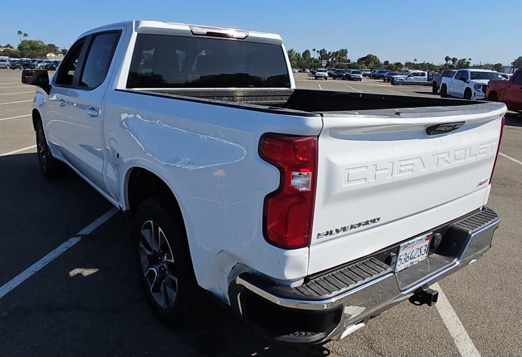 Used 2023 White Chevrolet RST image 4
