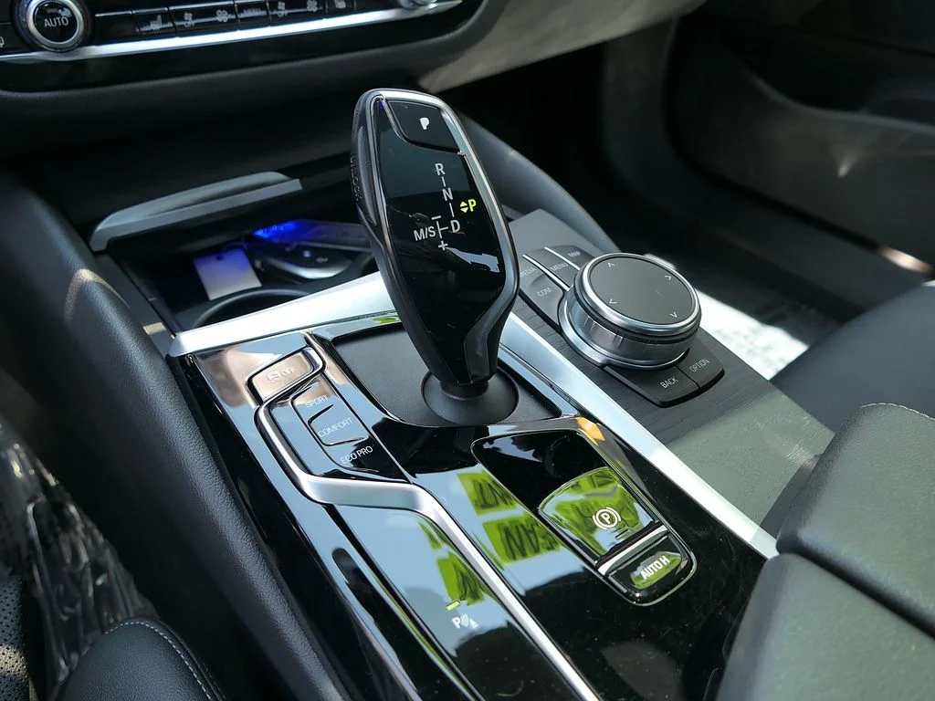 Used 2023 Black BMW 530i image 22