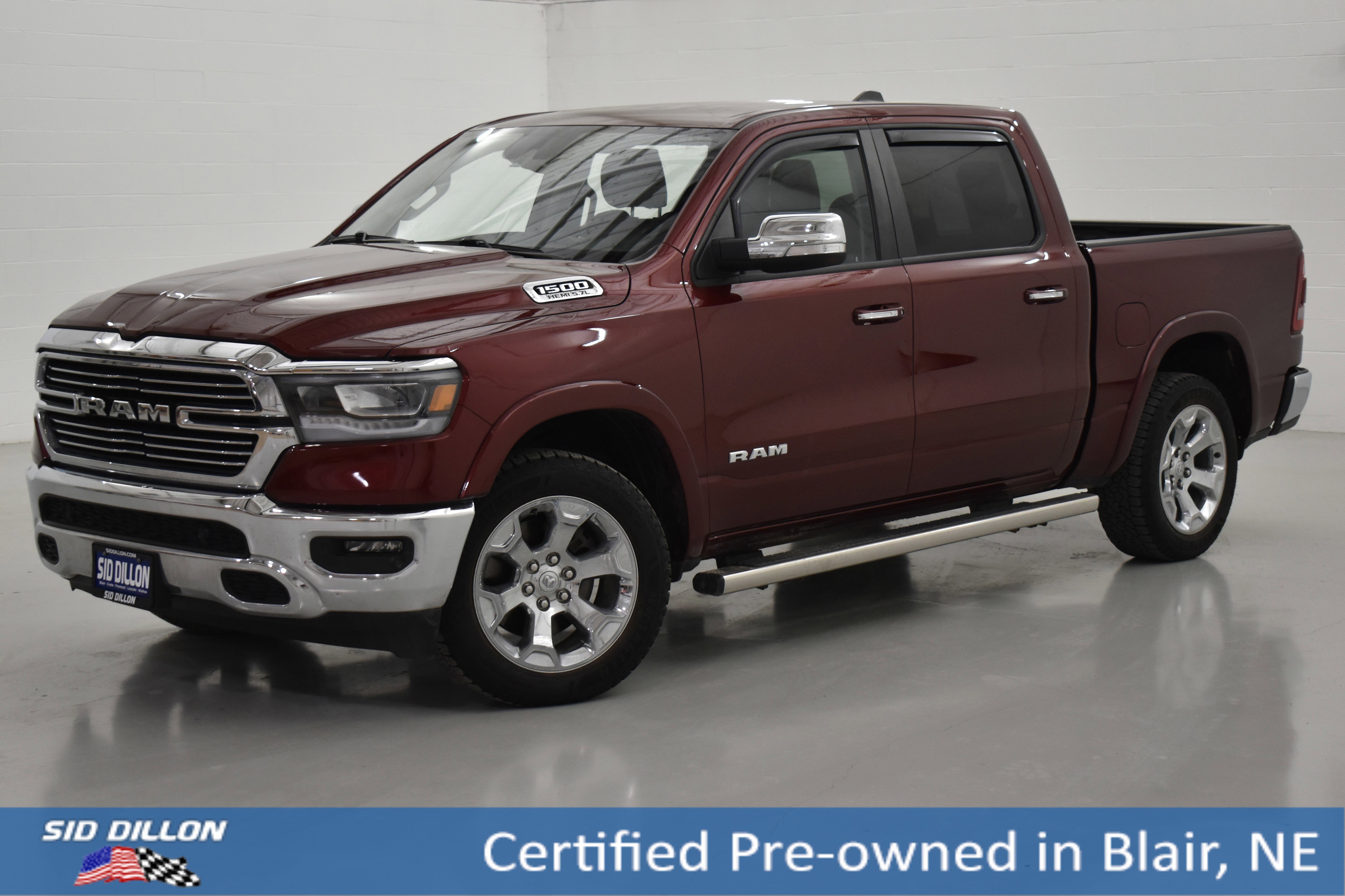 2022 RAM 1500 Laramie 4x4 Crew Cab 5'7's photo