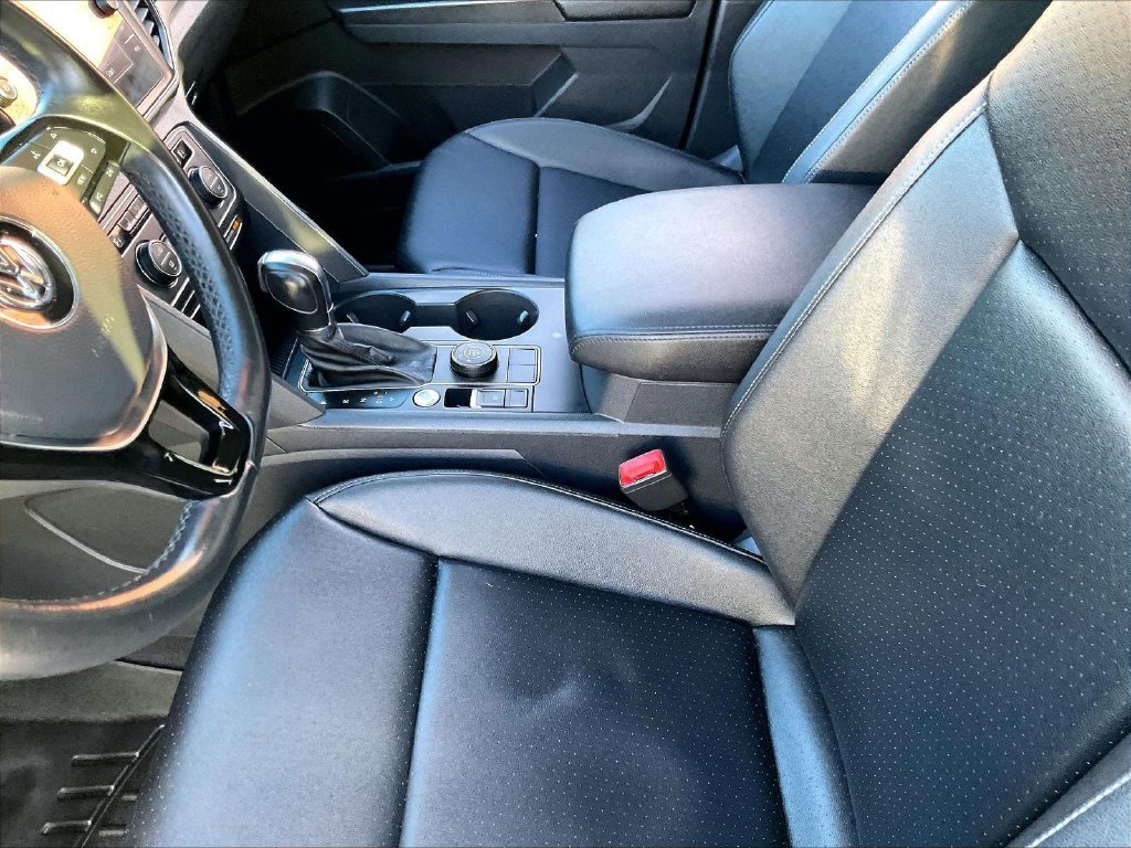 Used 2019 Gray Volkswagen 3.6L V6 SE image 20