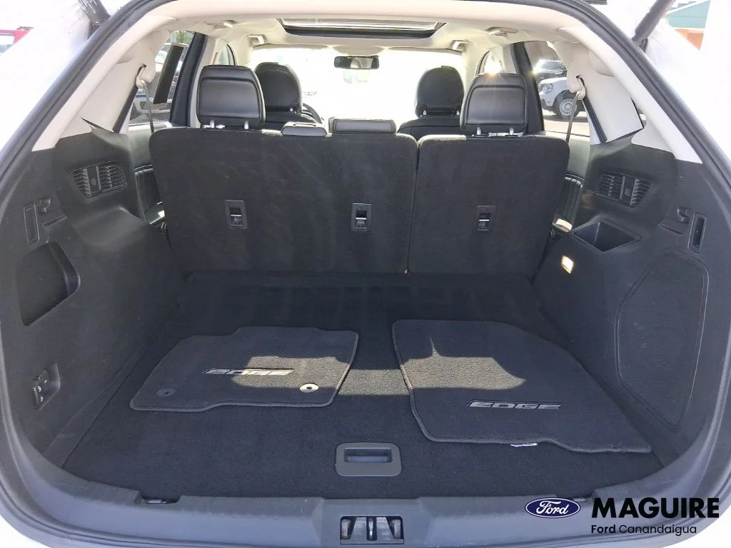 Used 2018 White Ford Sport image 19