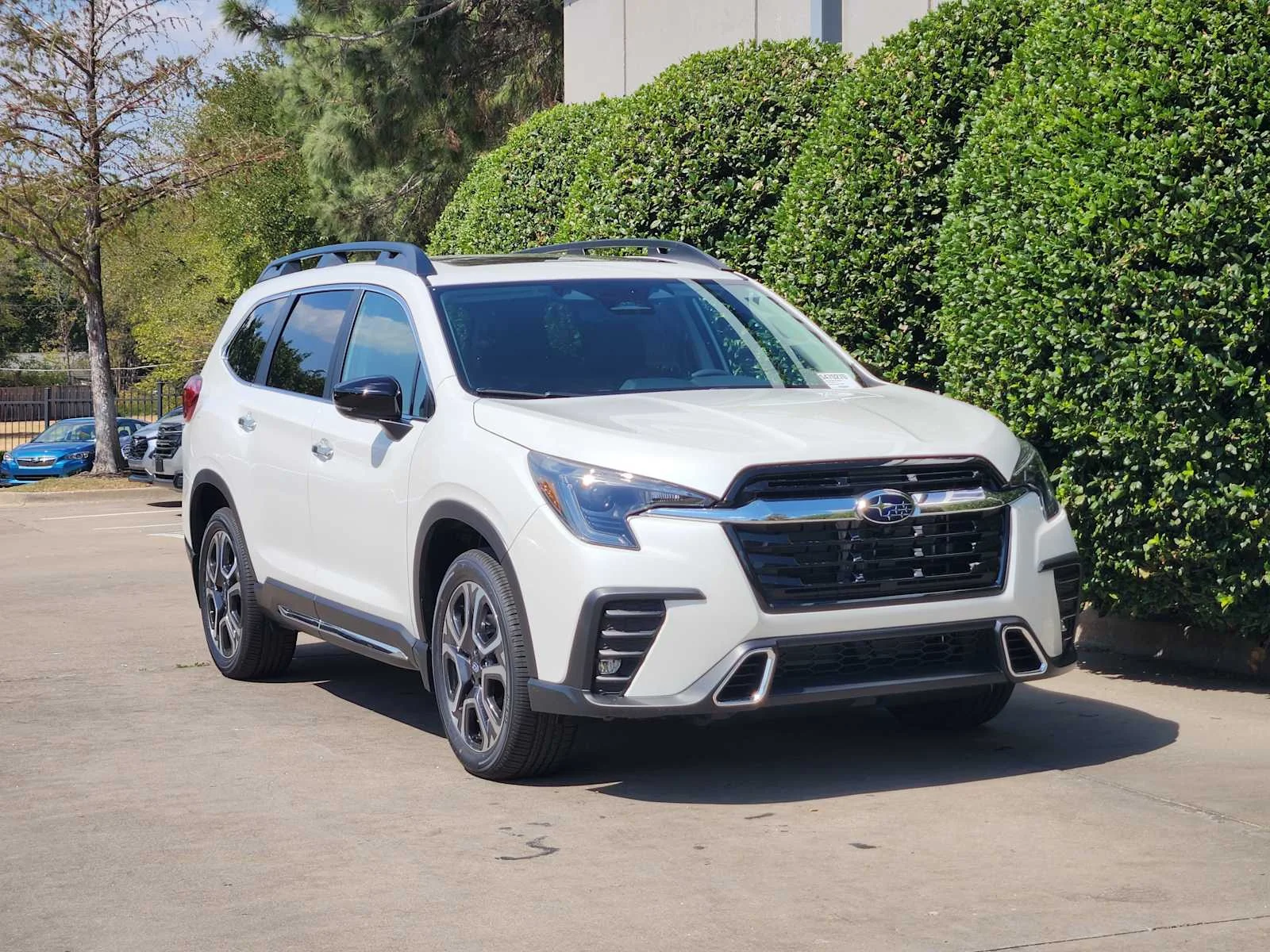 New 2026 CRYSTAL WHITE PEARL Subaru Touring 7-Passenger image 2