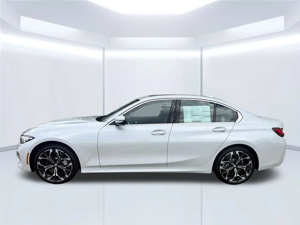 New 2026 Mineral White Metallic BMW 330i image 3