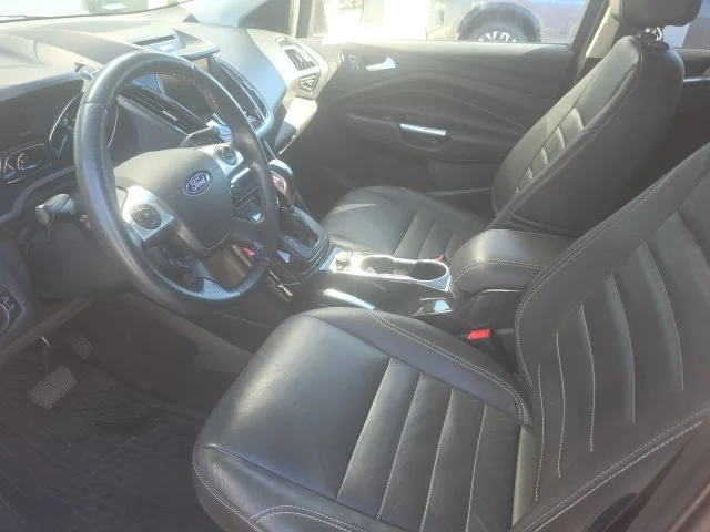 Used 2015 Red Ford Titanium image 16