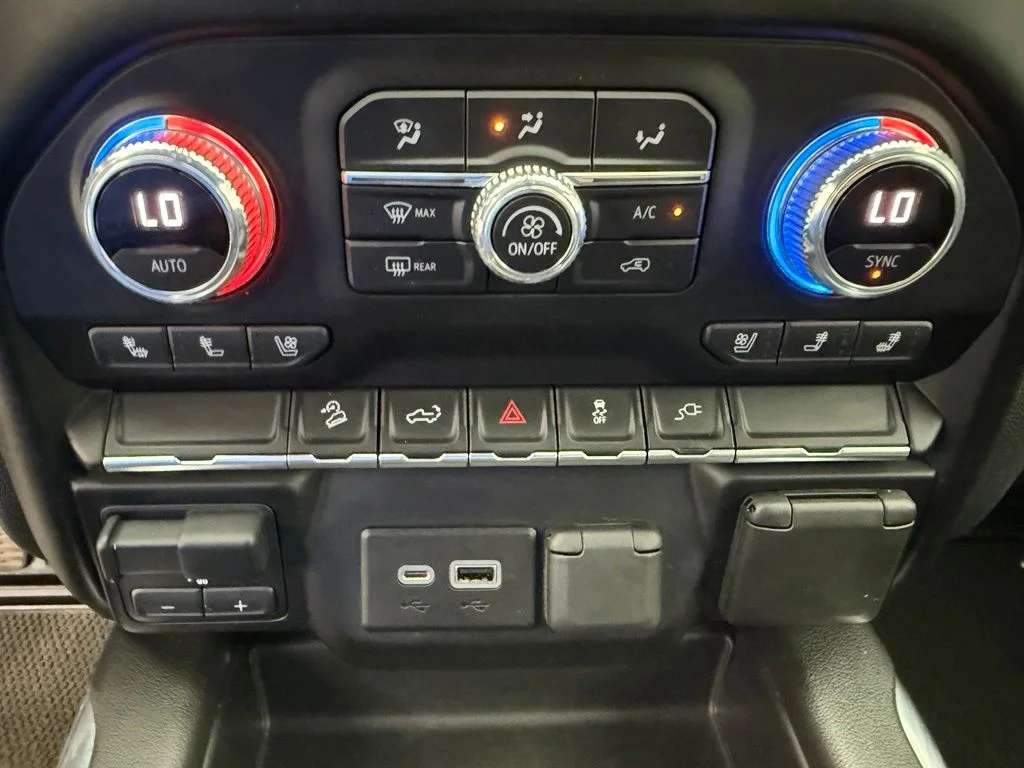 Used 2021 Red GMC AT4 image 6