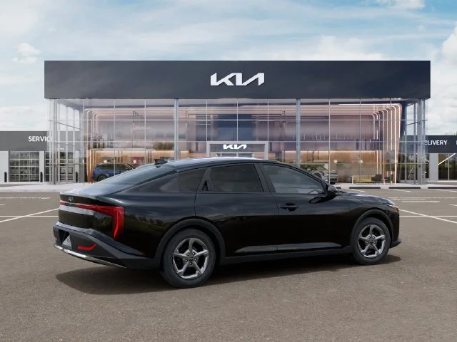 New 2027 Black Kia LXS image 6
