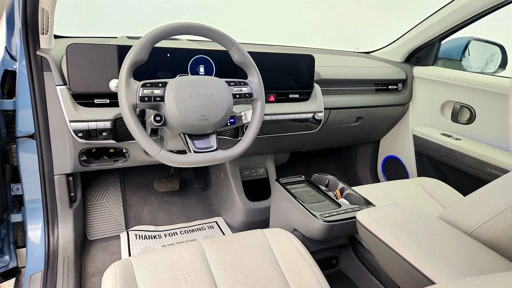 Used 2025 Lucid Blue Hyundai Limited RWD *Ltd Avail* image 12