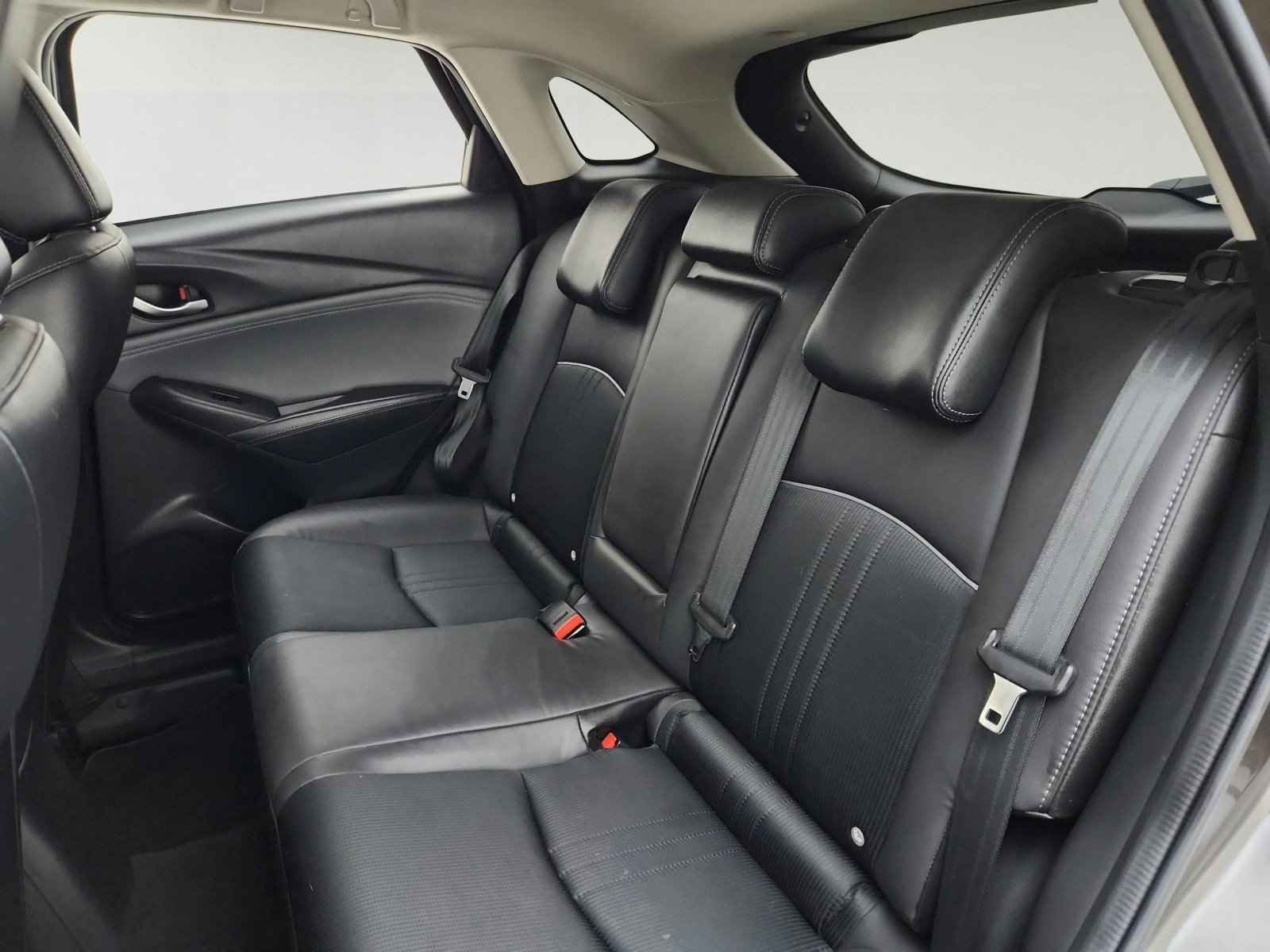 Used 2019 Titanium Flash Mica Mazda Touring image 26