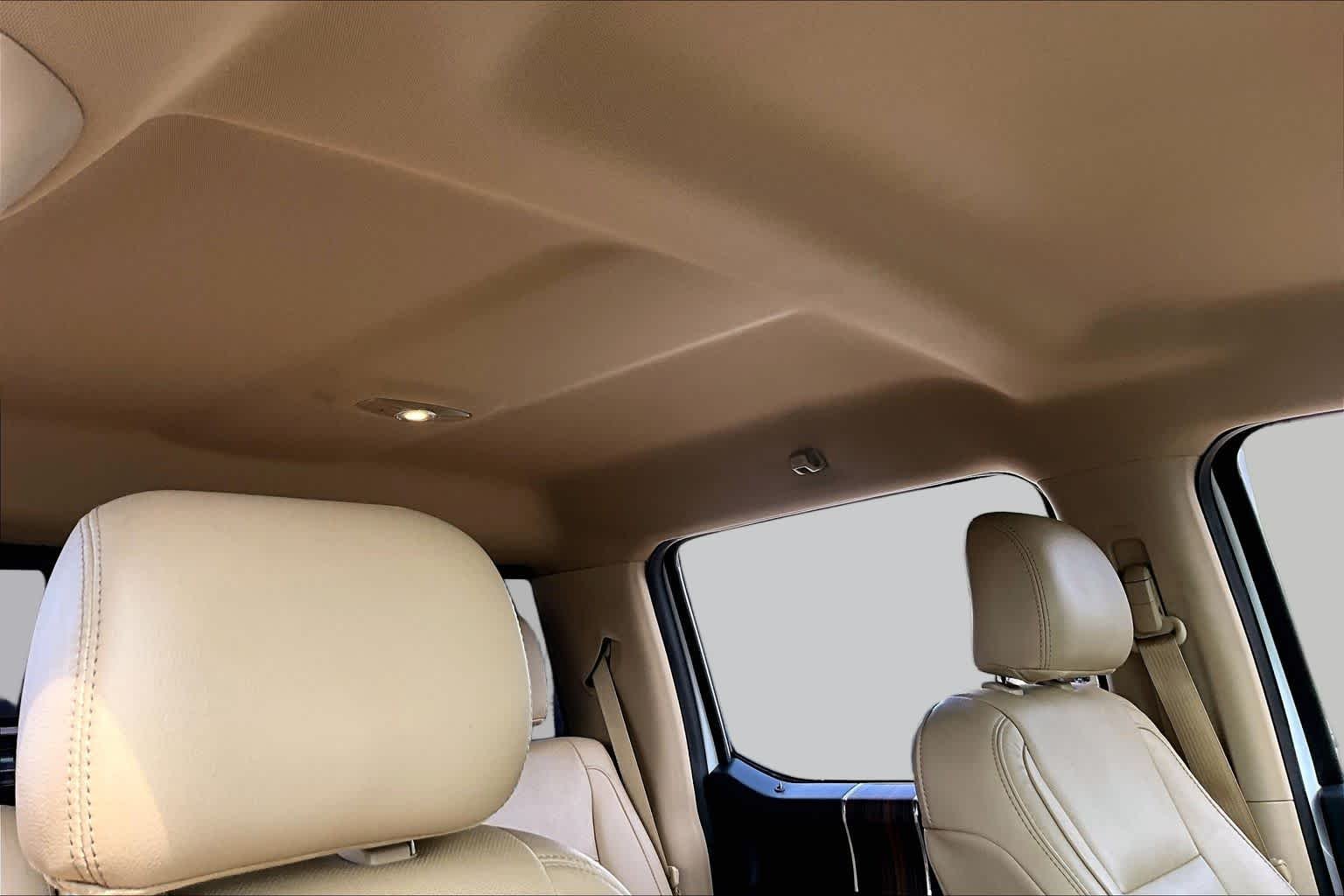 Used 2015 Oxford White Ford Lariat image 13