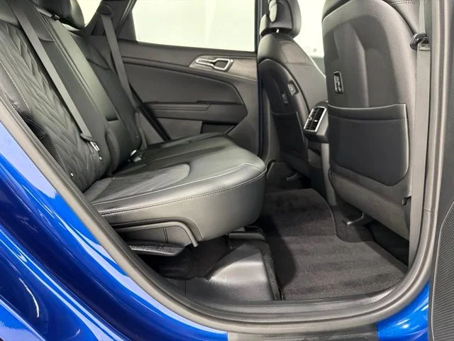 Used 2024 Sapphire Blue Kia X-Line image 23