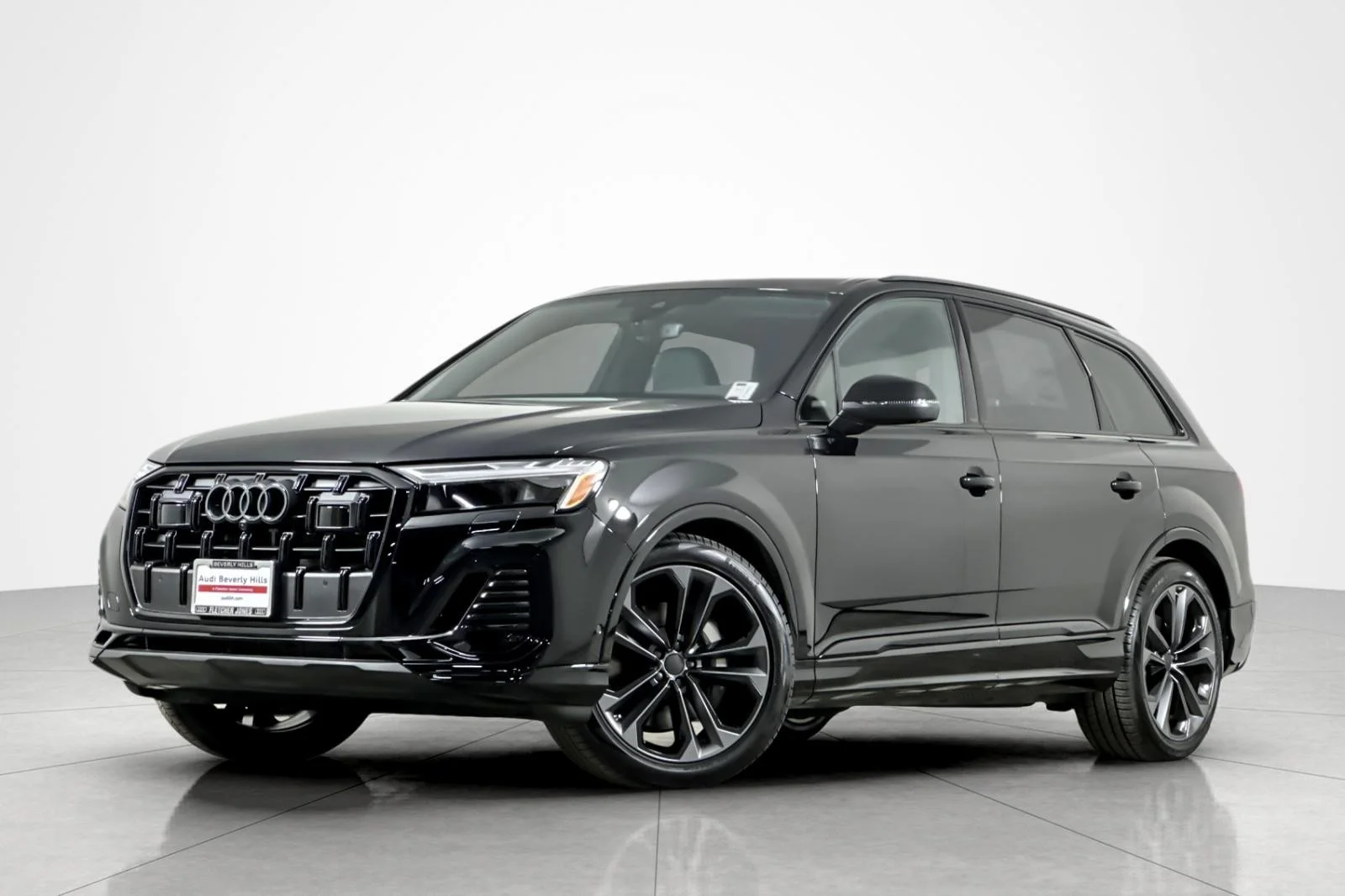 2026 Audi Q7 55 Premium Plus quattro Tiptronic's photo